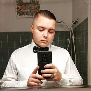 Meet your Posher, Russell